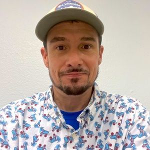 Meet your Posher, Tom